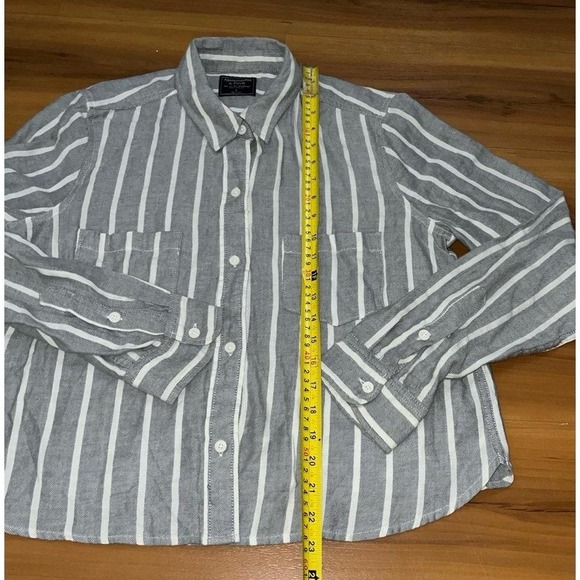 Womens‎ Abercrombie & Fitch Stripe Button Down Crop Shirt - Picture 4 of 6